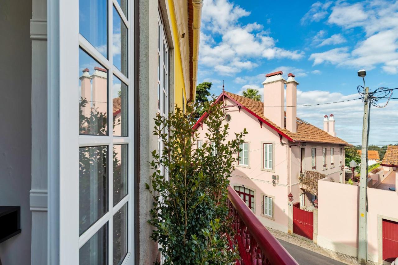 Апартаменты A Casa Amarela De Синтра Экстерьер фото